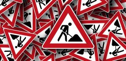 road-sign-663360_1920.jpg